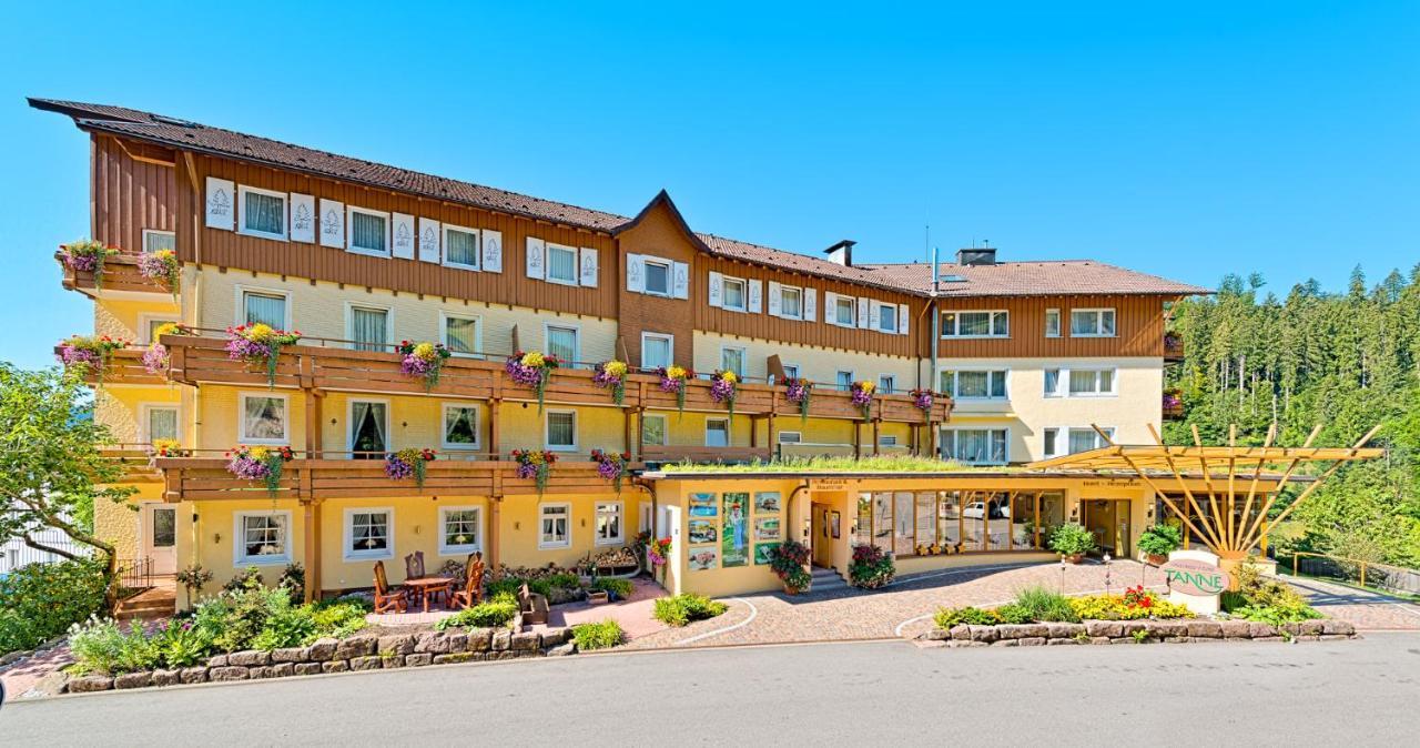 Wellnesshotel Tanne Baiersbronn Ngoại thất bức ảnh